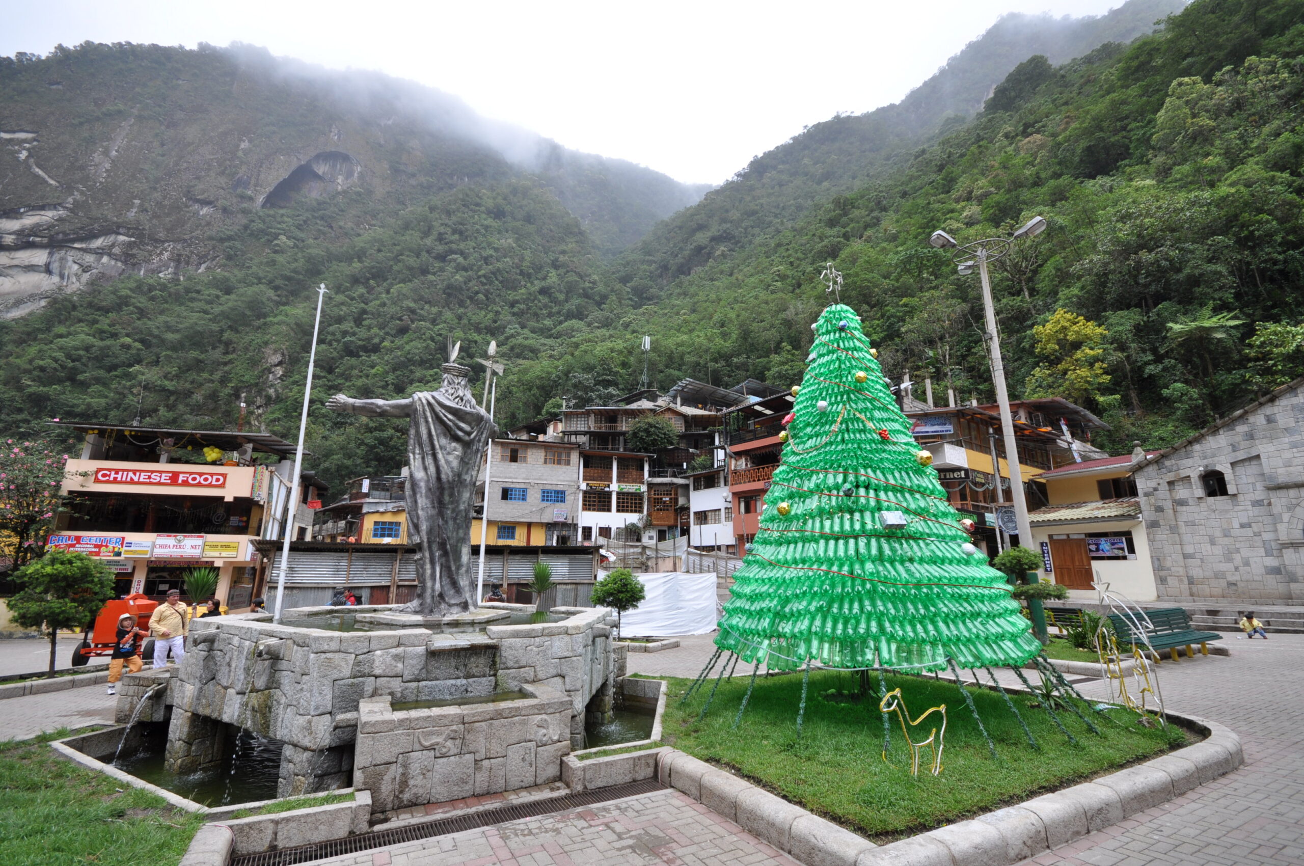 Ceja de selva y caminata a Aguas Calientes